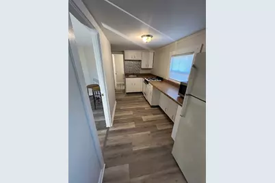 123 Sconticut Neck Road, Fairhaven, MA 02719 - Photo 12