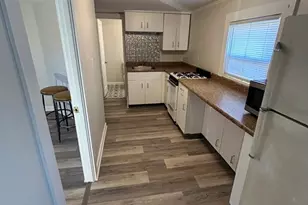 123 Sconticut Neck Rd, Fairhaven, MA 02719 - Photo 12