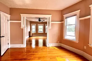 12 Bailey St, Somerville, MA 02144 - Photo 2