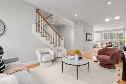 123-125 Centre St #TH4, Boston, MA 02124 - Photo 12