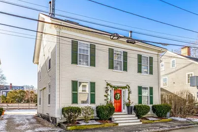 60-62 Milk St #2, Newburyport, MA 01950 - Photo 2