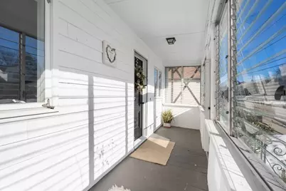 27 Dresser St, Webster, MA 01570 - Photo 4