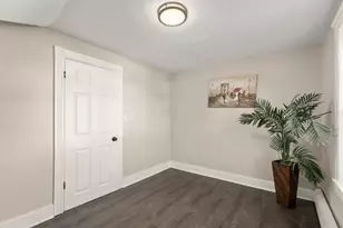 27 Dresser St, Webster, MA 01570 - Photo 20