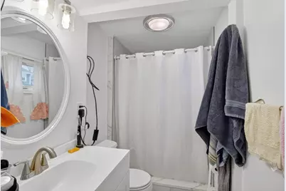 10 W Elm Ave, Quincy, MA 02170 - Photo 12