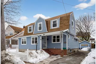 10 W Elm Ave, Quincy, MA 02170 - Photo 1