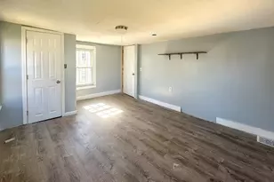 120 Hampden St, West Springfield, MA 01089 - Photo 14