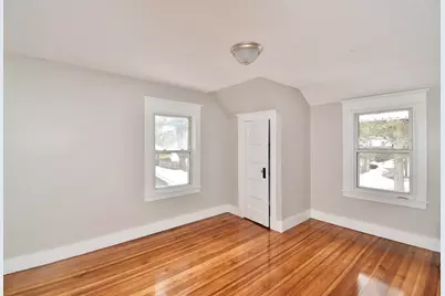 34 Castle Street, Springfield, MA 01118 - Photo 28