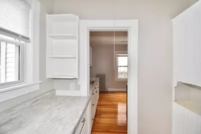 34 Castle Street, Springfield, MA 01118 - Photo 18