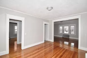 34 Castle St, Springfield, MA 01118 - Photo 12