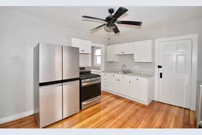 34 Castle Street, Springfield, MA 01118 - Photo 20