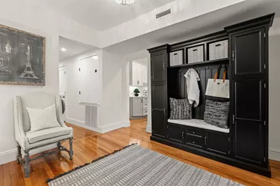 37 Englewood Ave #3, Brookline, MA 02445 - Photo 18