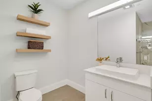 205 Maverick St, Boston, MA 02128 - Photo 12