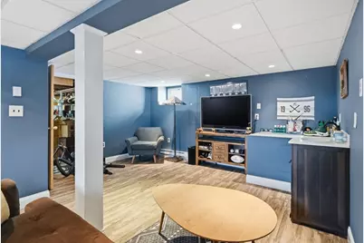 17 Vogel St, Boston, MA 02132 - Photo 24