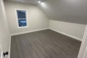 122 Park, Stoughton, MA 02072 - Photo 8