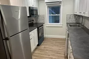 122 Park, Stoughton, MA 02072 - Photo 2