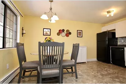 2200 Skyline Dr #6, Lowell, MA 01854 - Photo 2