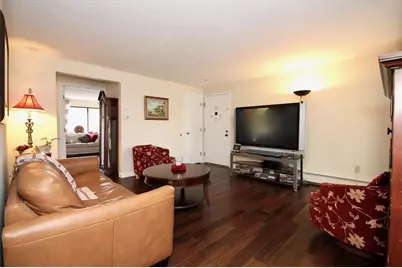 2200 Skyline Dr #6, Lowell, MA 01854 - Photo 6