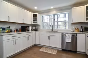 555 Old Harvard Rd, Boxborough, MA 01719 - Photo 10