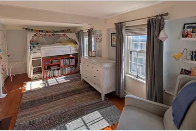 15 Washington St, Marblehead, MA 01945 - Photo 10