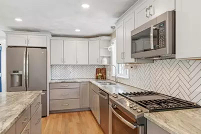 112 Providence Rd, Westford, MA 01886 - Photo 6