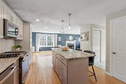 112 Providence Rd, Westford, MA 01886 - Photo 8