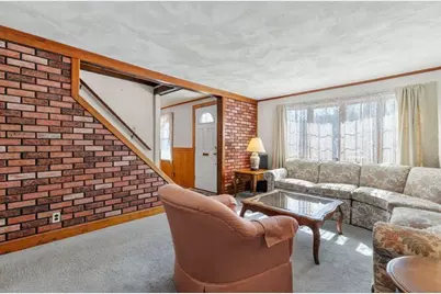 43 W Sigourney St, Lynn, MA 01905 - Photo 6