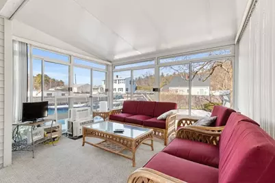 43 W Sigourney St, Lynn, MA 01905 - Photo 22