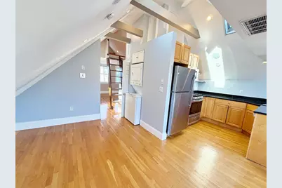 37 Fenton St #3, Boston, MA 02122 - Photo 6