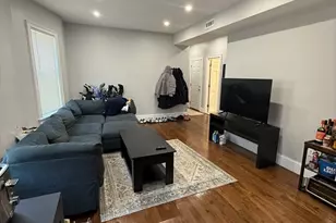 21 Mt Vernon St, Boston, MA 02125 - Photo 8