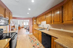 469-471 Washington St, Braintree, MA 02184 - Photo 6