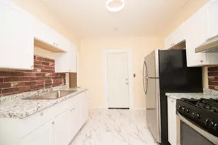 158 Concord St, Lowell, MA 01852 - Photo 10