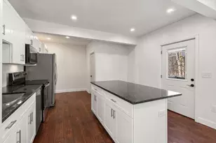 99 Main St, Upton, MA 01568 - Photo 6