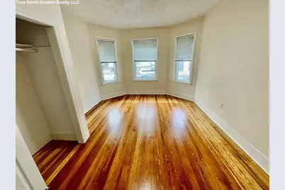 207 Princeton St #1, Boston, MA 02128 - Photo 10