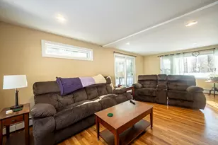 94 Boxford St, North Andover, MA 01845 - Photo 2