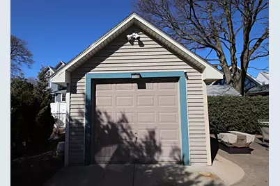 43 Taylor Street, Saugus, MA 01906 - Photo 40