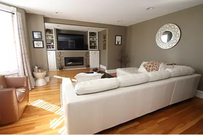 43 Taylor Street, Saugus, MA 01906 - Photo 4