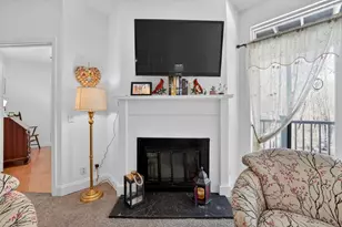 169 Tyson Common Ln, Braintree, MA 02184 - Photo 6