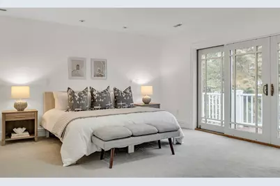 66 Mason Terrace, Brookline, MA 02446 - Photo 16