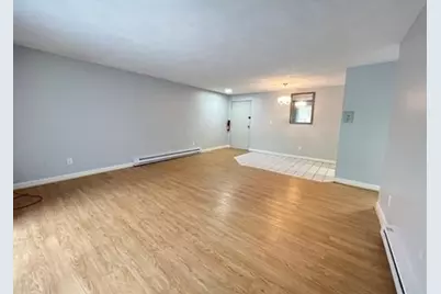 54 Fountain Ln #5, Weymouth, MA 02190 - Photo 2