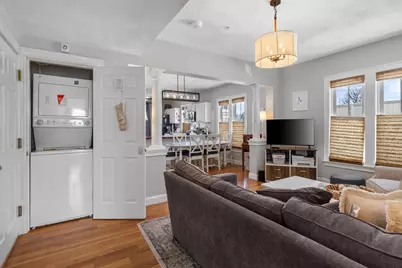 41 Atlantic Ave #3, Marblehead, MA 01945 - Photo 2