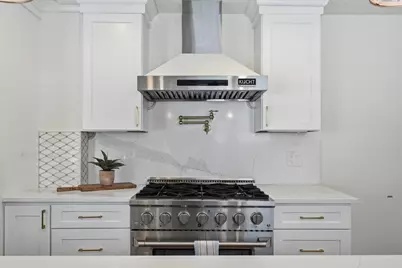 132 Dover Street, Medford, MA 02155 - Photo 18