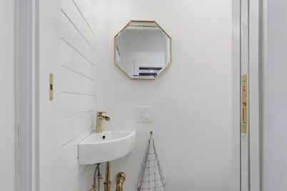 132 Dover Street, Medford, MA 02155 - Photo 10