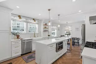 132 Dover St, Medford, MA 02155 - Photo 16