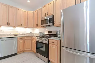 28 Inman St #2, Cambridge, MA 02139 - Photo 6