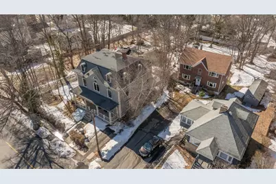 34 Summer St, Saugus, MA 01906 - Photo 6