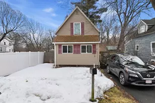 57 Davenport St, Springfield, MA 01119 - Photo 1