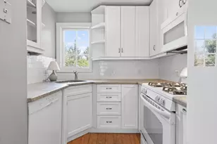 183 Auburn St, Newton, MA 02466 - Photo 6