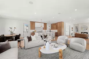 23 Harvard Cir, Needham, MA 02494 - Photo 4