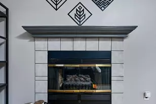 61 Abbey Memorial Dr, Chicopee, MA 01020 - Photo 12