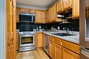 61 Abbey Memorial Dr, Chicopee, MA 01020 - Photo 6